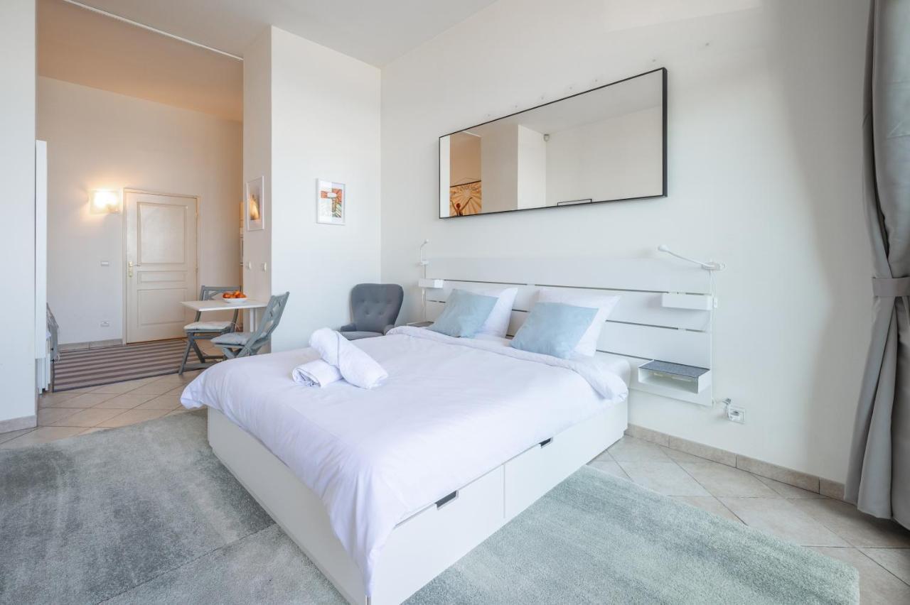 Apartment Anastasia, Sea Front, Terrace, Ground Floor *