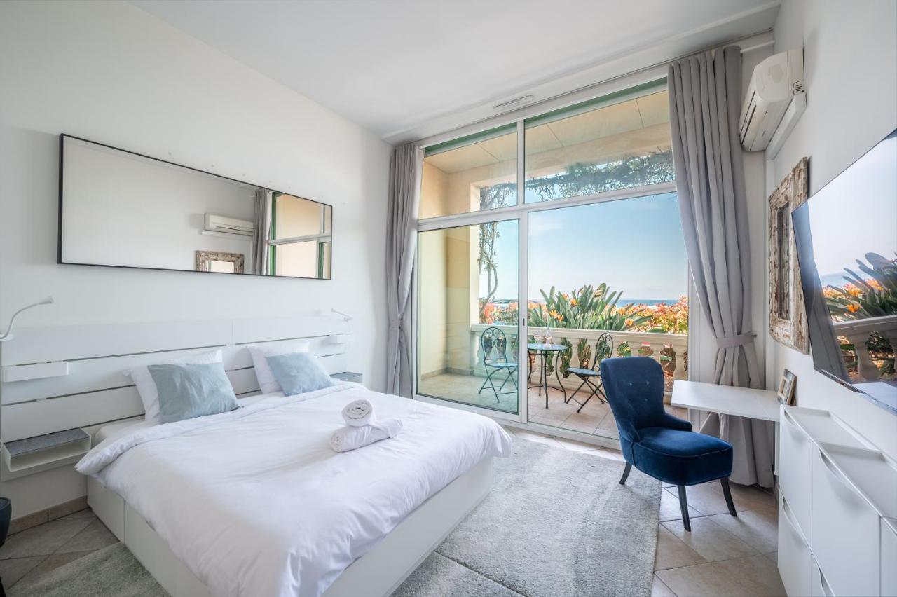Apartment Anastasia, Sea Front, Terrace, Ground Floor *